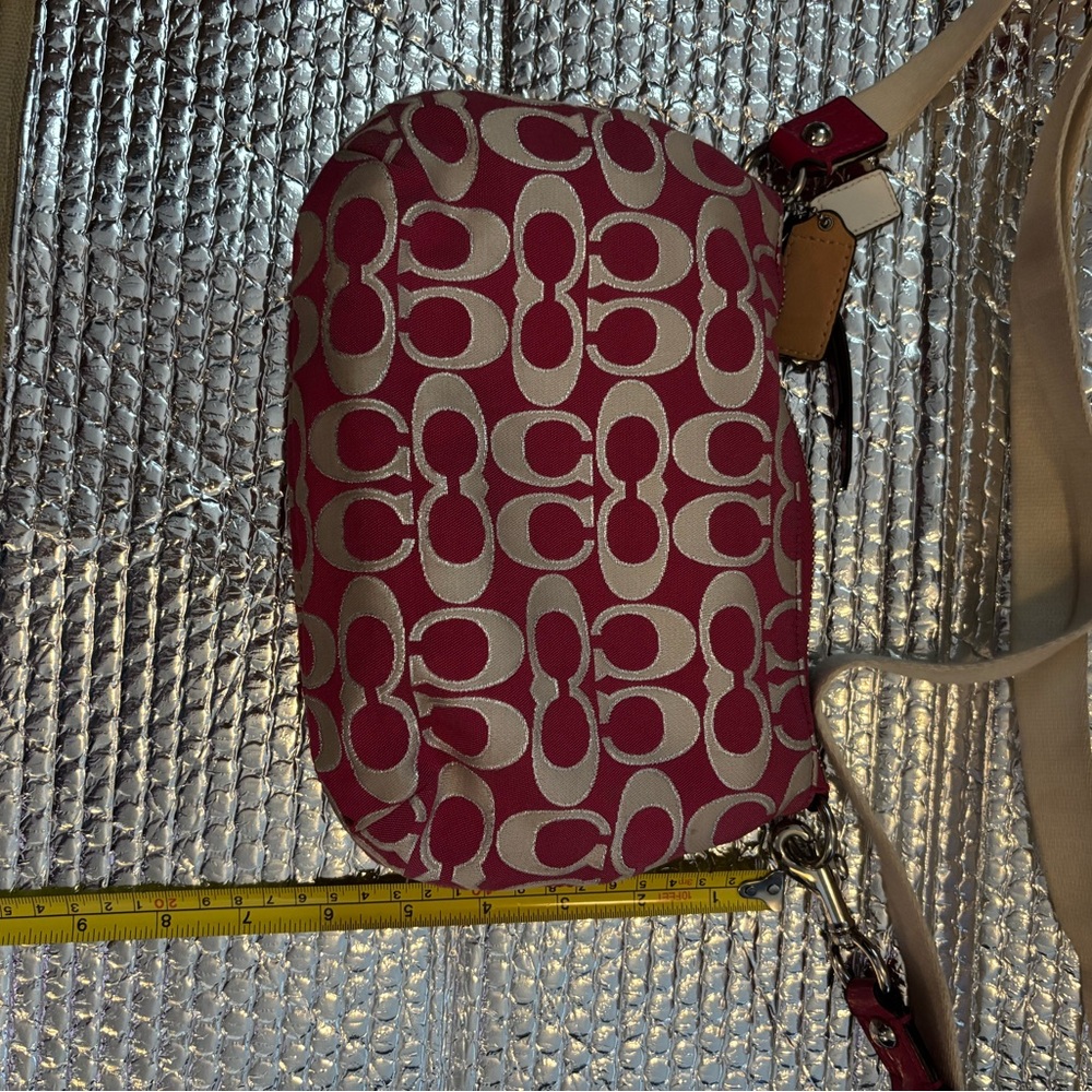 Coach Pink and Cream Crossbody Bag - Picture 2 of 8